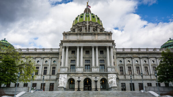 Sen. Phillips-Hill to host 115 “student senators” in PA Capitol